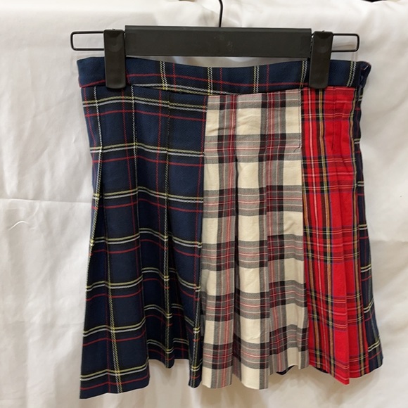 Zara skirt - Picture 2 of 3